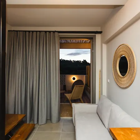 Amoessa Boutique - Adults Only Hotel Polychrono