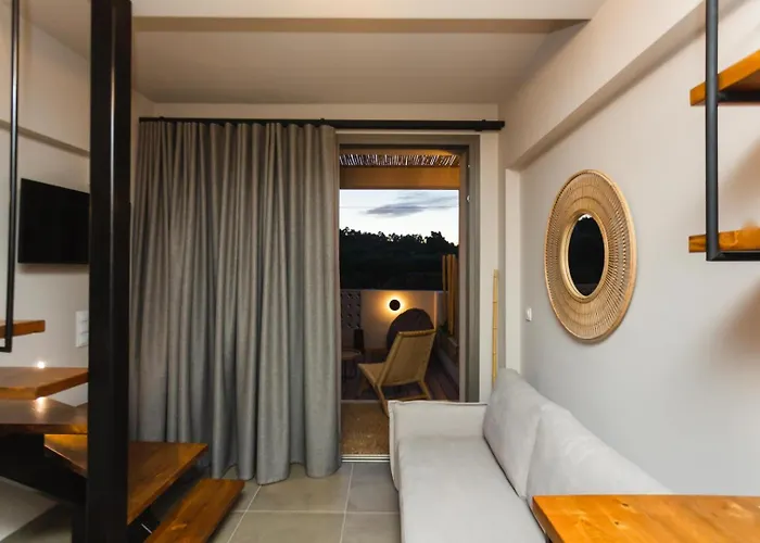 Amoessa Boutique - Adults Only Hotel Polychrono